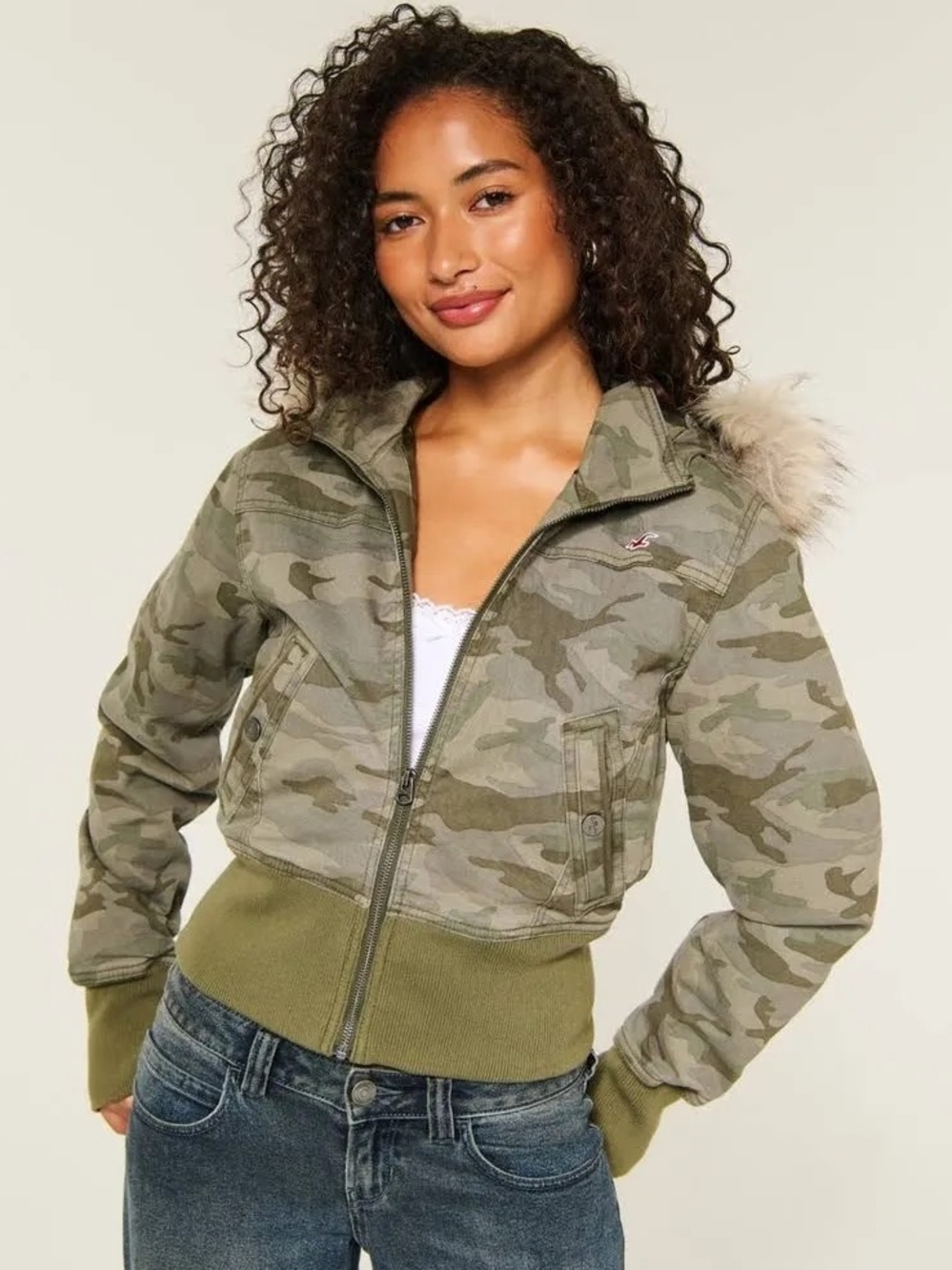 Women's Hollister Peyton Twill Jacket in Green Camo Large